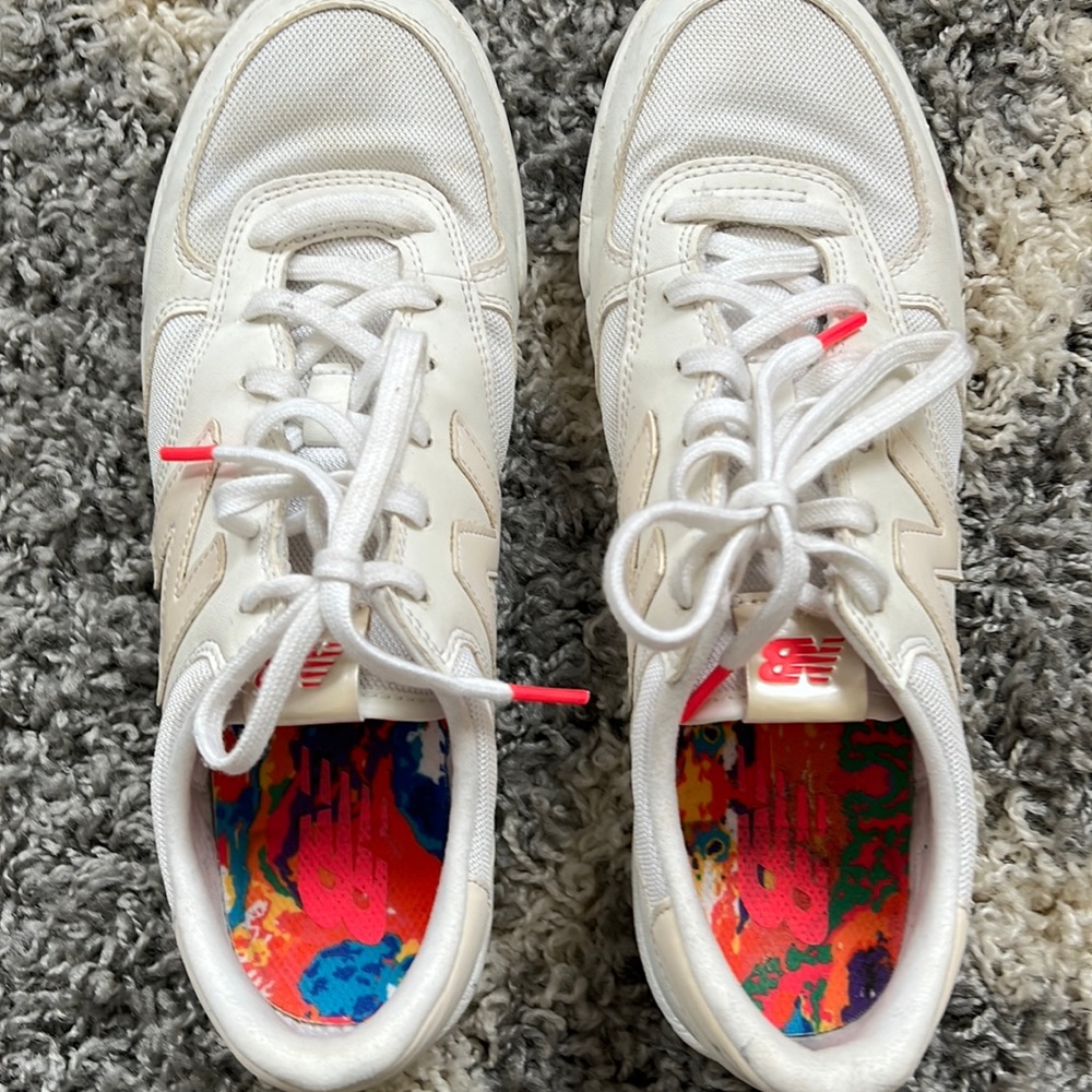 New balance  sneakers, size 9